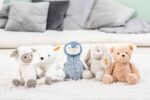 Steiff Hoppie Hase 18 cm hellgrau, Plüschtier Hase mit Schlappohren, Soft Cuddly Friends, flauschiges Stofftier zum Kuscheln - Image 6
